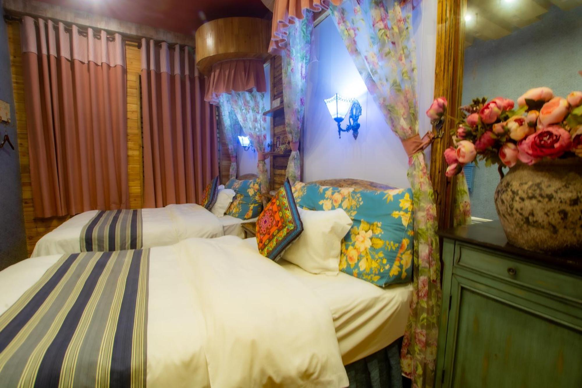 Floral Hotel · Baihui Living Zhangjiajie Bagian luar foto