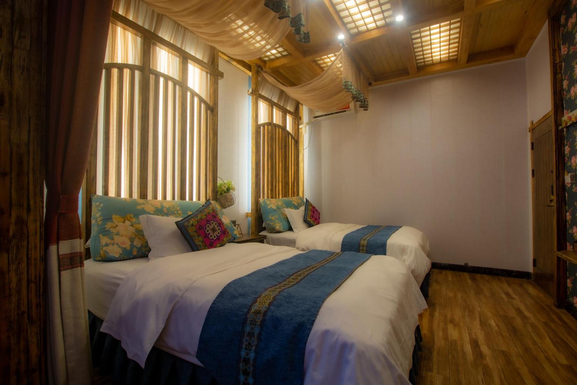 Floral Hotel · Baihui Living Zhangjiajie Bagian luar foto