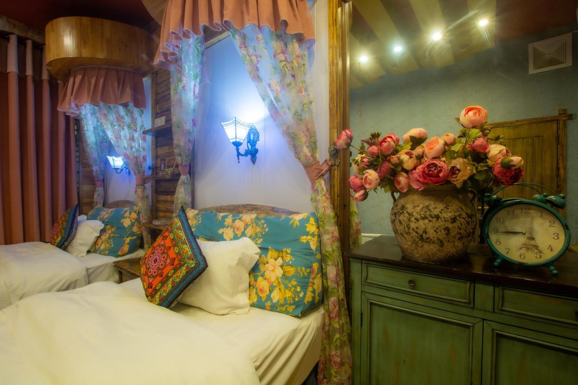 Floral Hotel · Baihui Living Zhangjiajie Bagian luar foto