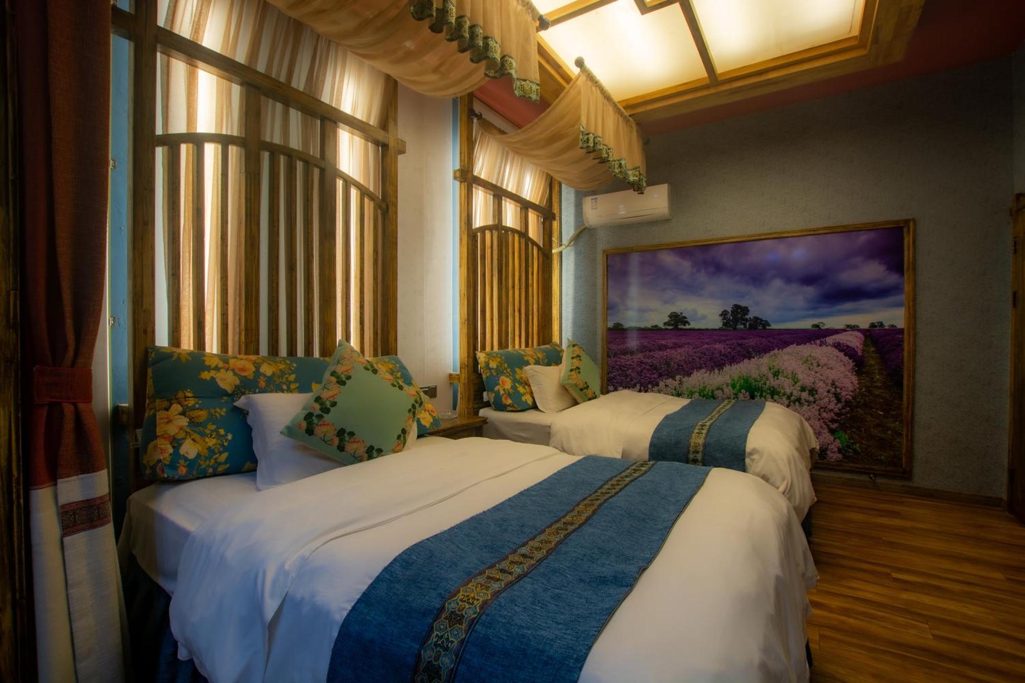 Floral Hotel · Baihui Living Zhangjiajie Bagian luar foto